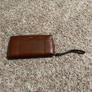 Fossil Rich Brown Leather Wristlet